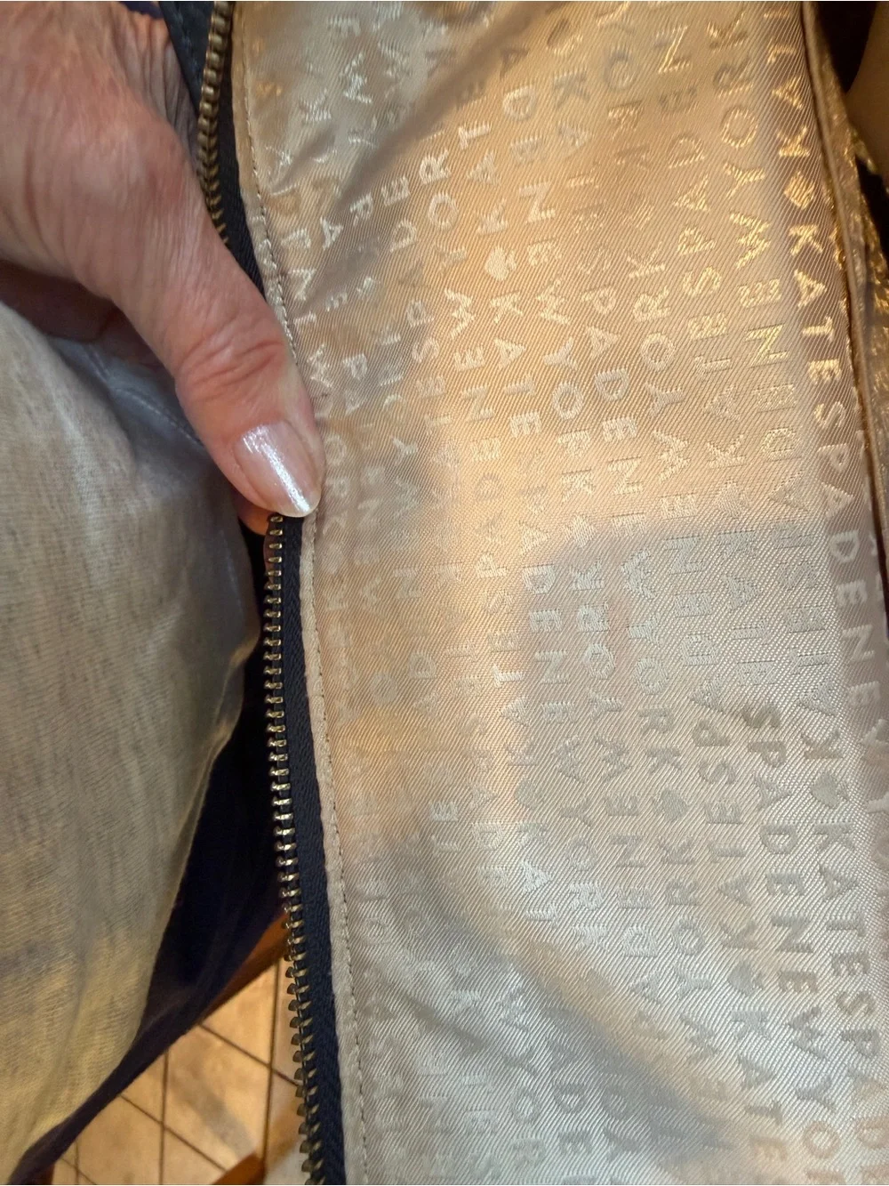 kate spade Pebbled Leather Tote in Black
